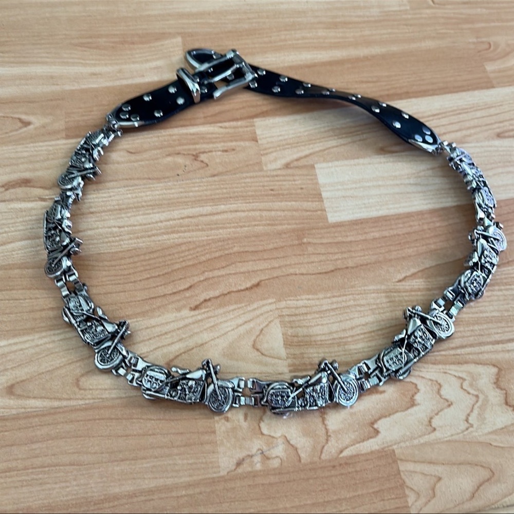 GENUINE LEATHER MOTORCYCLE LINKS BELT